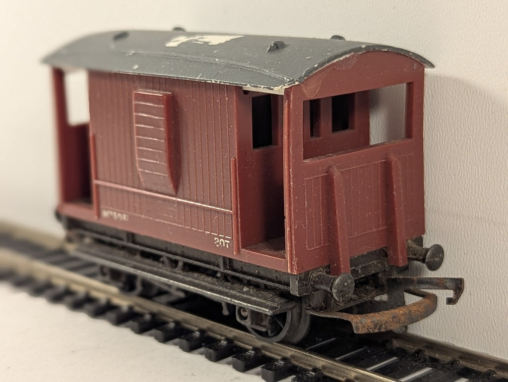 Tri-ang OO Gauge BR 20 Ton Goods Brake Van M73031 BR Bauxite R16