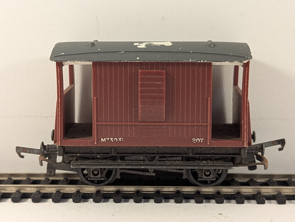 Tri-ang OO Gauge BR 20 Ton Goods Brake Van M73031 BR Bauxite R16