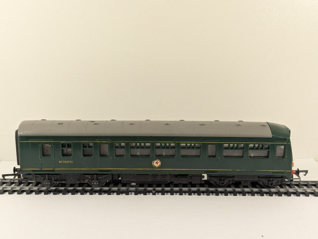 Tri-ang R157 OO Gauge Diesel Railcar Power Car Poor Runner