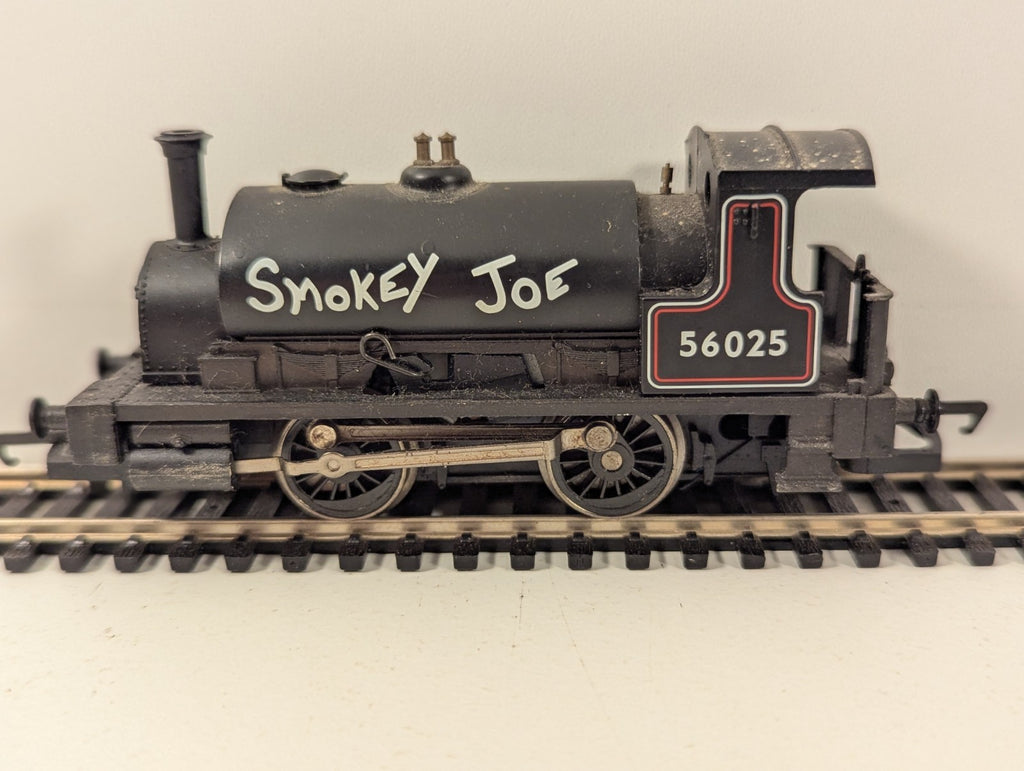 Hornby OO Gauge BR Class 264 “Smokey Joe” 56025 0-4-0ST Tank Needs attention