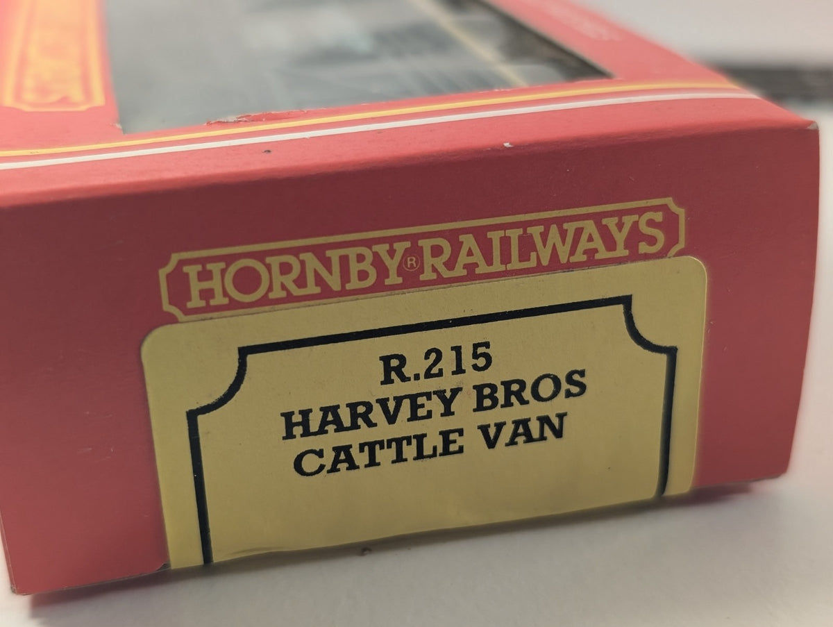 Hornby R.215 ‘Harvey Bros’ Cattle Van
