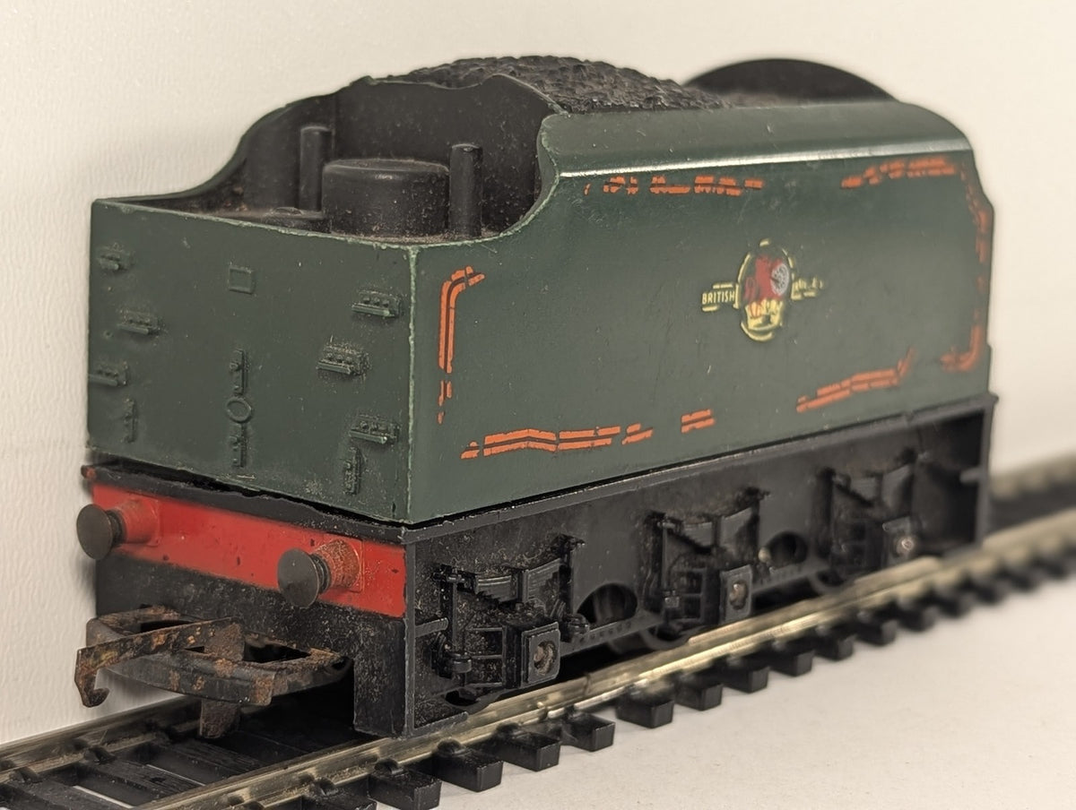 Tri-ang OO Gauge BR 6-Wheel Tender BR Green R30/R31