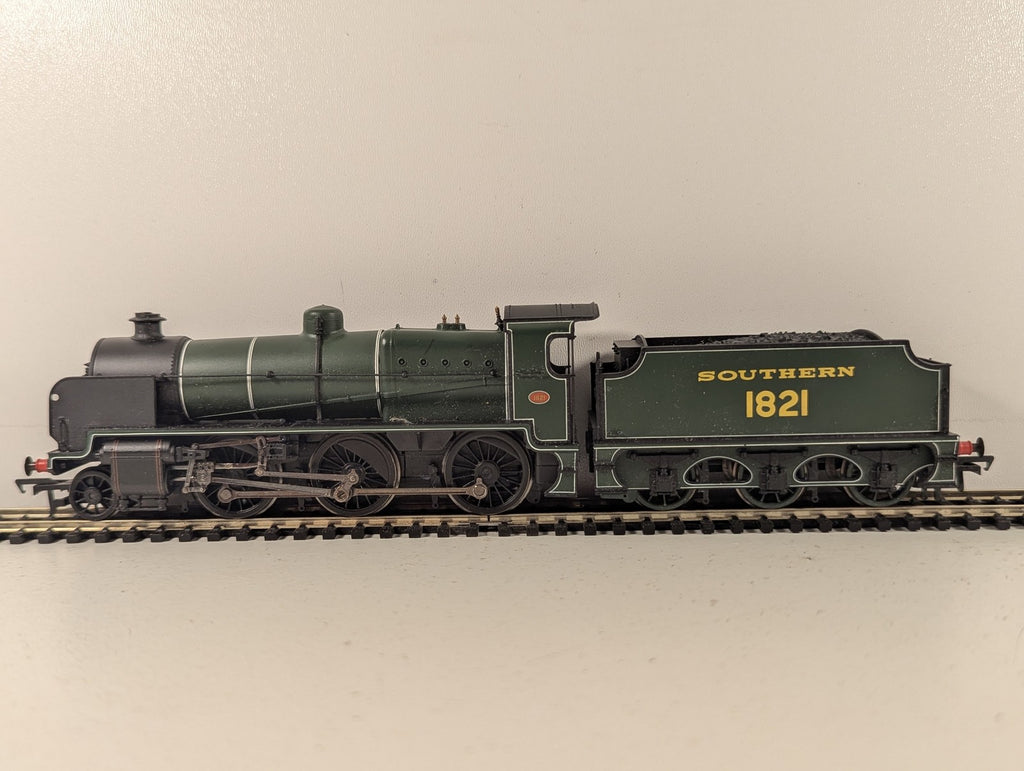 Bachmann OO Gauge Class N 2-6-0 Steam Locomotive 1821