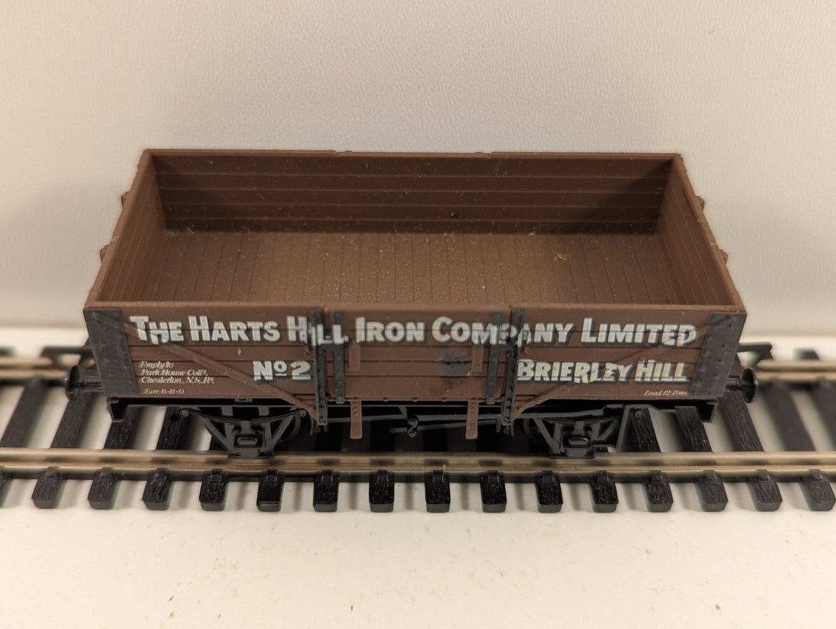 Airfix OO Gauge 5 Plank Wagon Harts Hill Iron