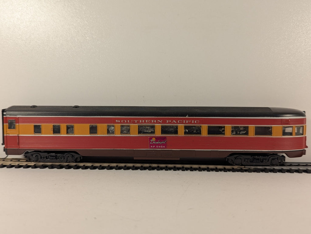 Athearn HO Scale Streamlined Observation Car Passenger Coach SP-2954