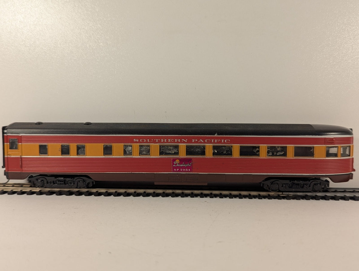 Athearn HO Scale Streamlined Observation Car Passenger Coach SP-2954