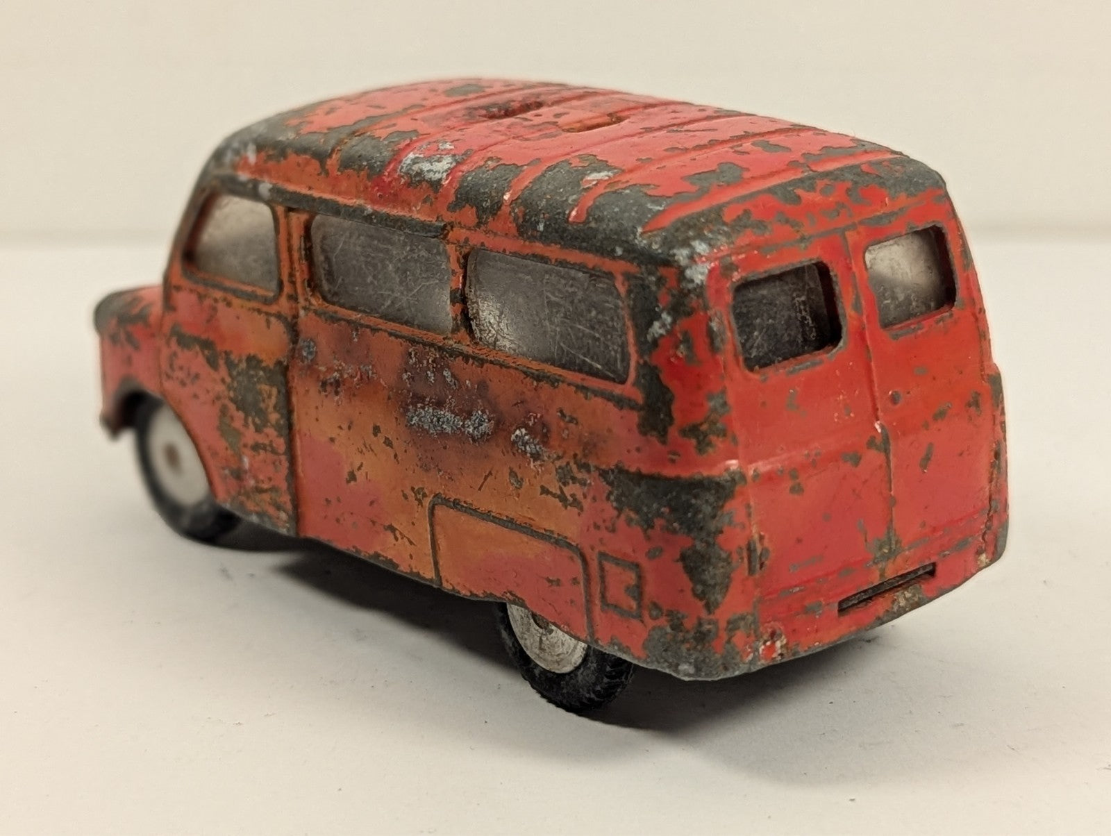 Corgi Toys 404 Bedford Dormobile Campervan 1:43 Scale - Chipped Paint