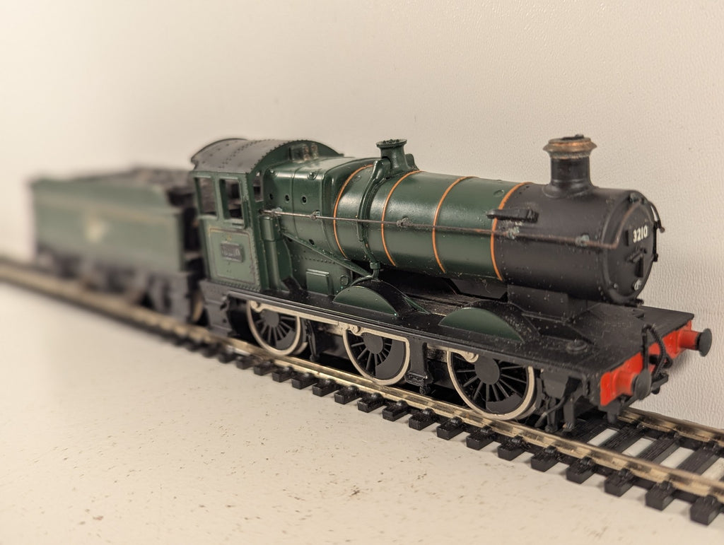 Mainline OO Gauge Collett Goods 2251 Class 0-6-0 Locomotive 3210