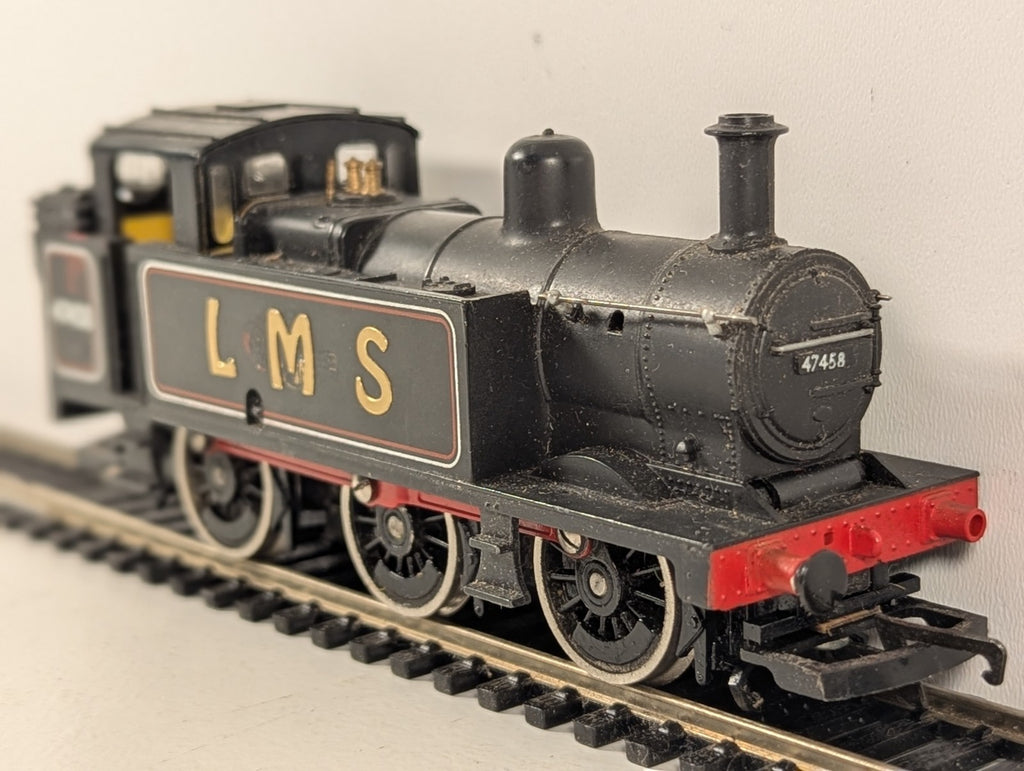 Hornby Class 3F "Jinty" 0-6-0T No.47458 Modified Steam Locomotive OO Gauge