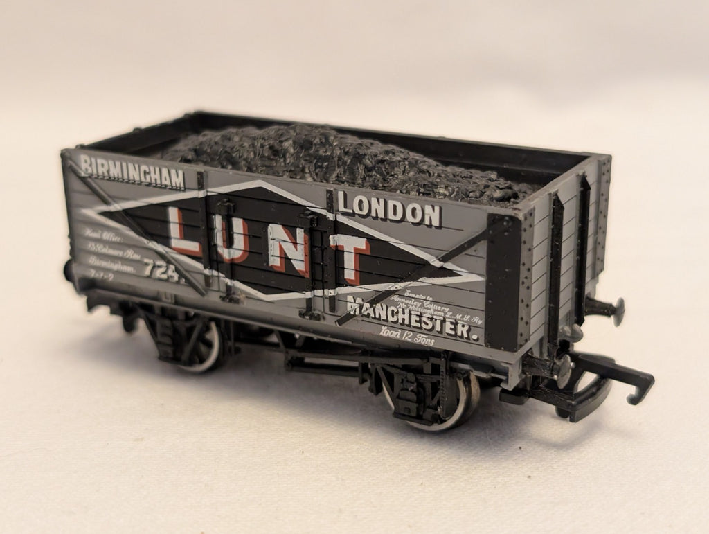 Bachmann OO Gauge 7 Plank Wagon Goods Wagon 724 Lunt