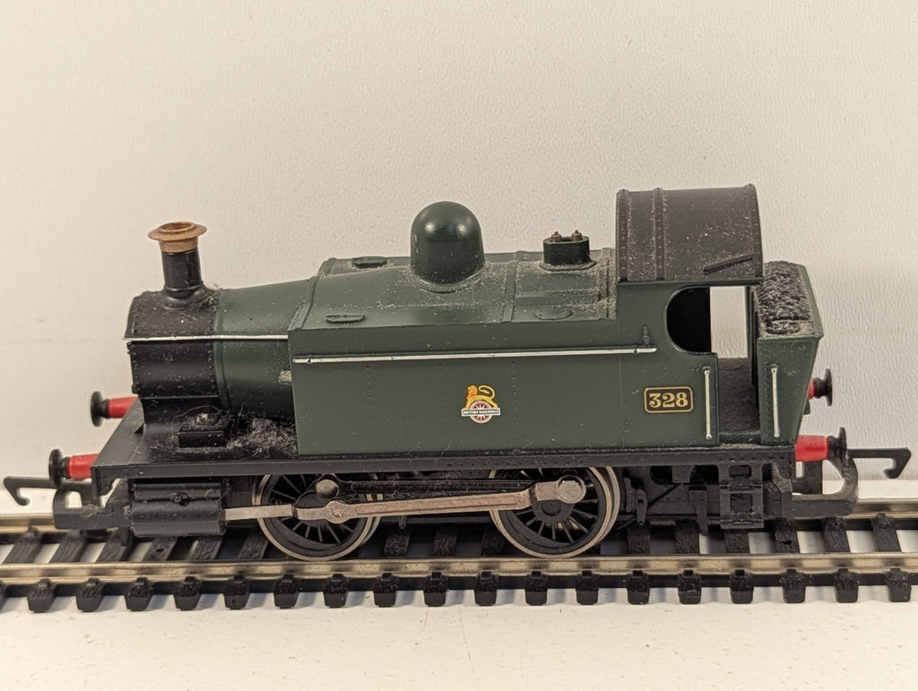 Hornby R2665 OO Gauge Class 101 0-4-0 Industrial Locomotive BR Green
