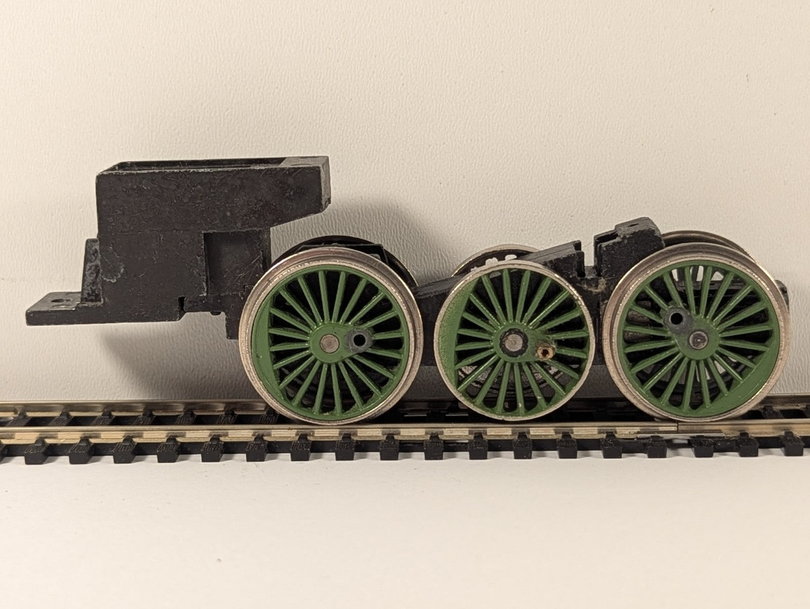 Tri-ang Hornby R850 OO Gauge X518 A1/A3 Pacific Chassis - Spares/Repairs