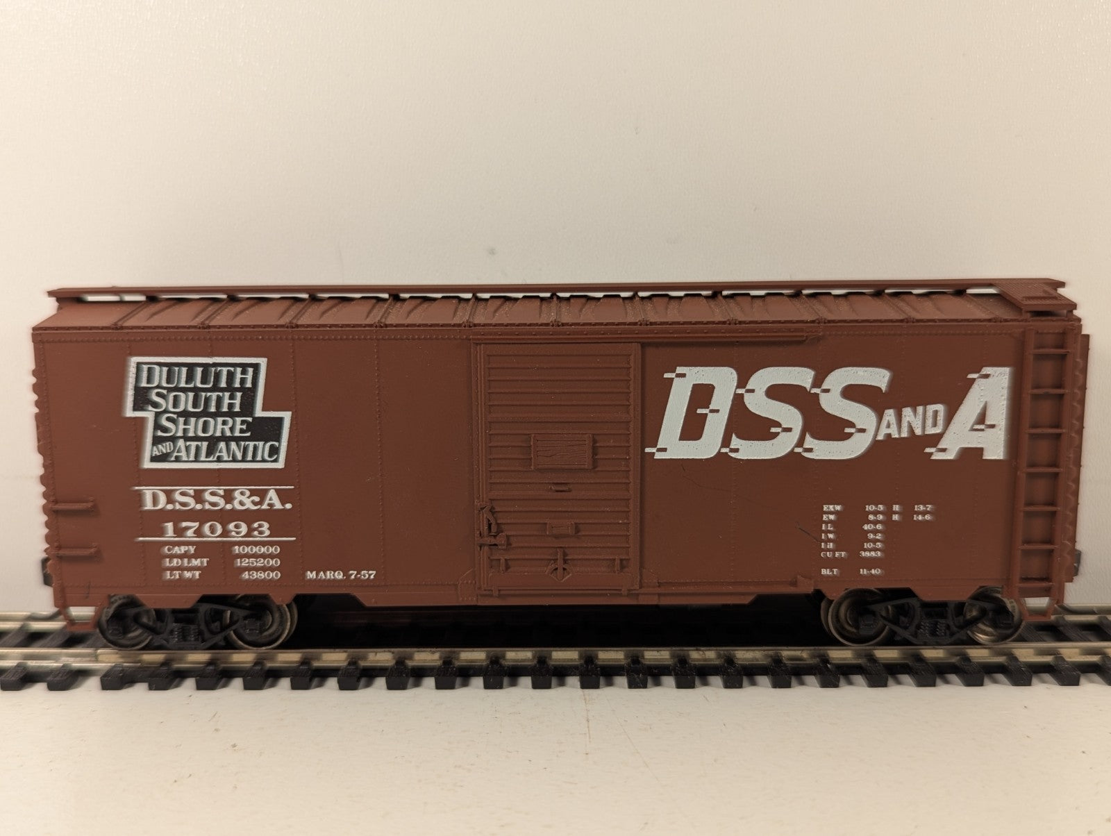 Accurail HO Gauge 40' AAR Steel Boxcar 17093