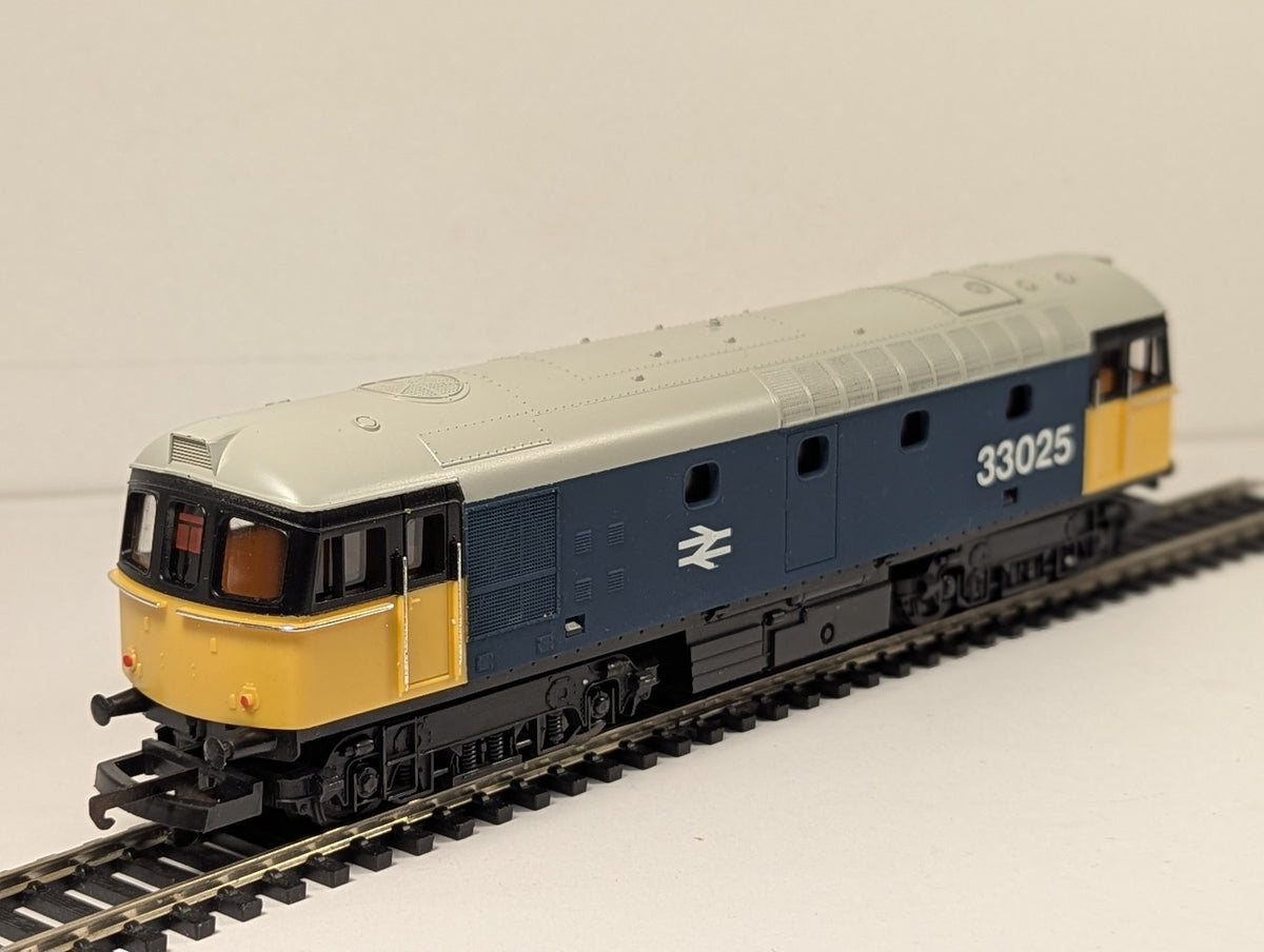 Lima OO Gauge Class 33 Diesel Locomotive 33025 BR Blue 205115 MWG