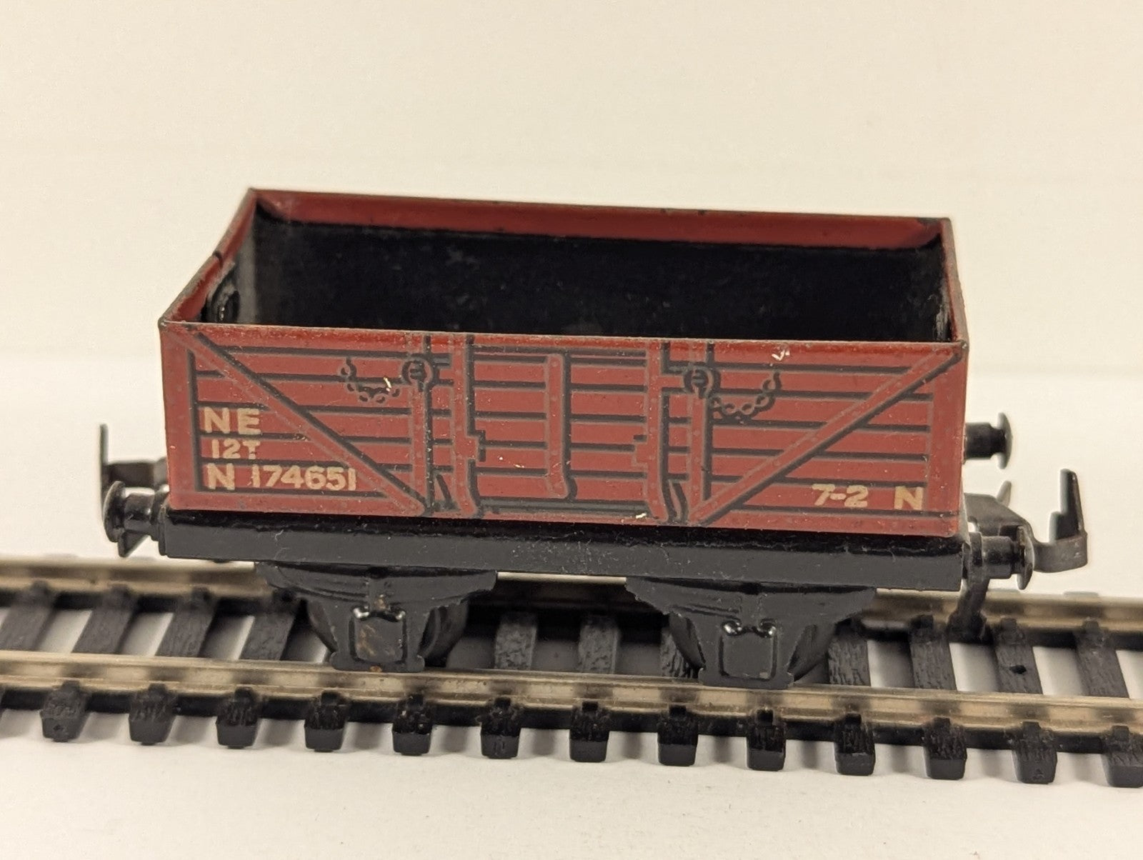 Trix Twin Railways 465168 LNER 5-Plank Open Wagon OO Gauge