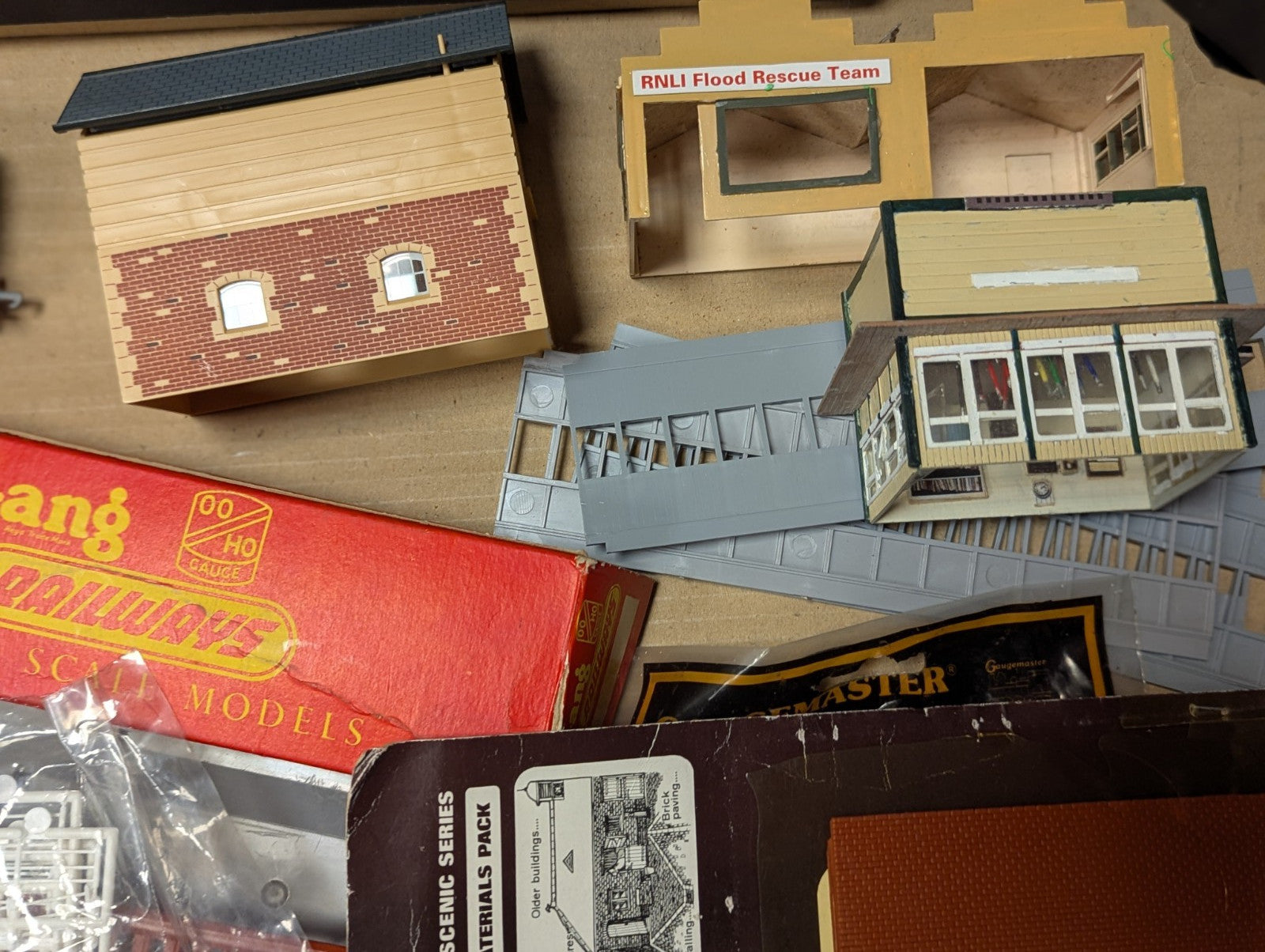 OO Gauge Job Lot of Model Railway Spares