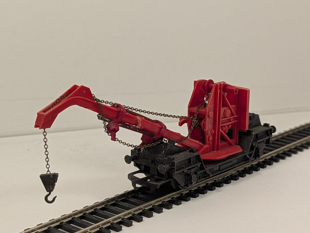 Tri-ang OO Gauge R127 Hand Crane Wagon Red / Black