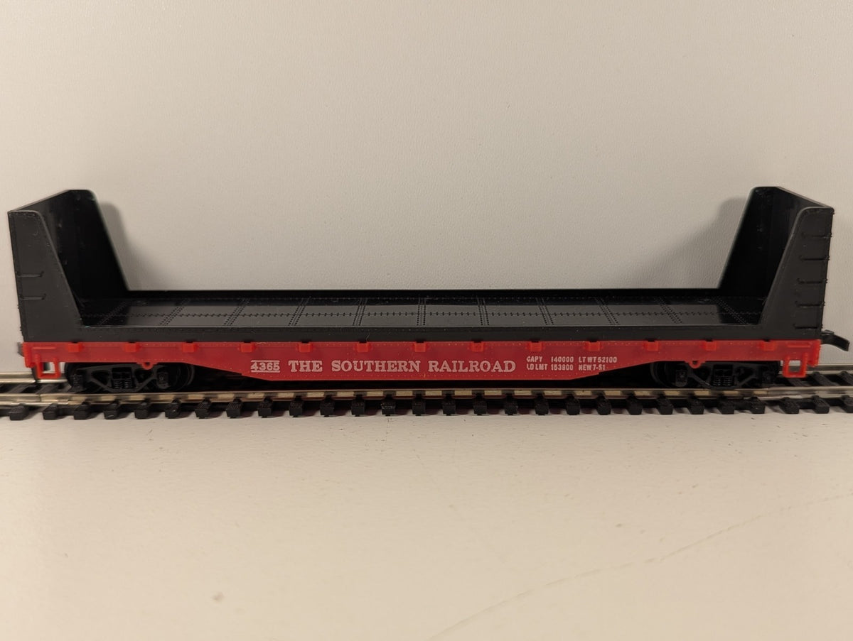 Tyco HO Gauge Southern Railroad Flat Car – Lumber / Pulpwood