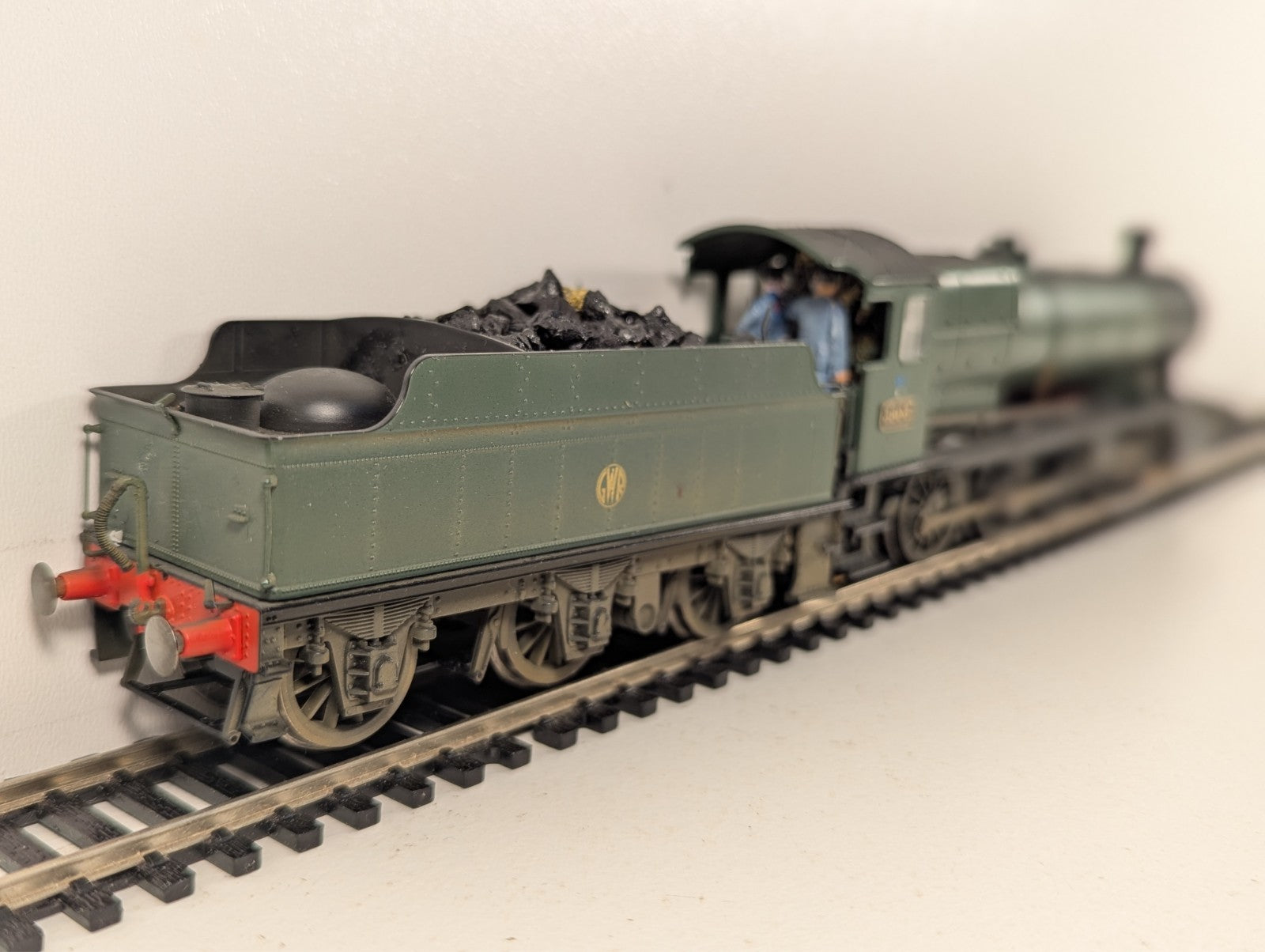 Hornby R2918 GWR Class 3800 2-8-0 Weathered OO Gauge Steam Locomotive - Boxed