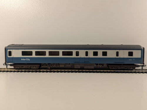 Airfix BR Mk2D Brake Second Open Coach OO Gauge