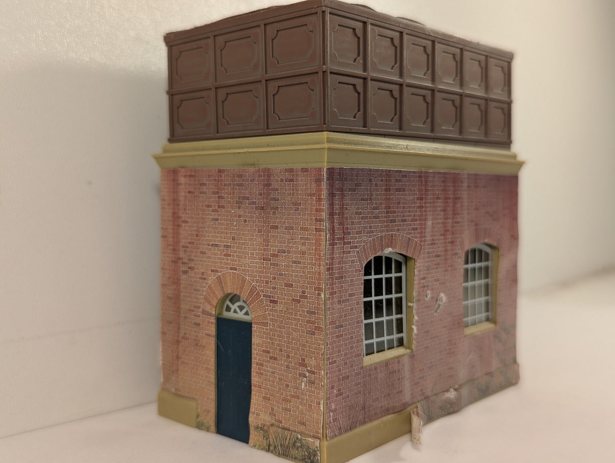 Hornby OO Gauge Water Tower Brick R505