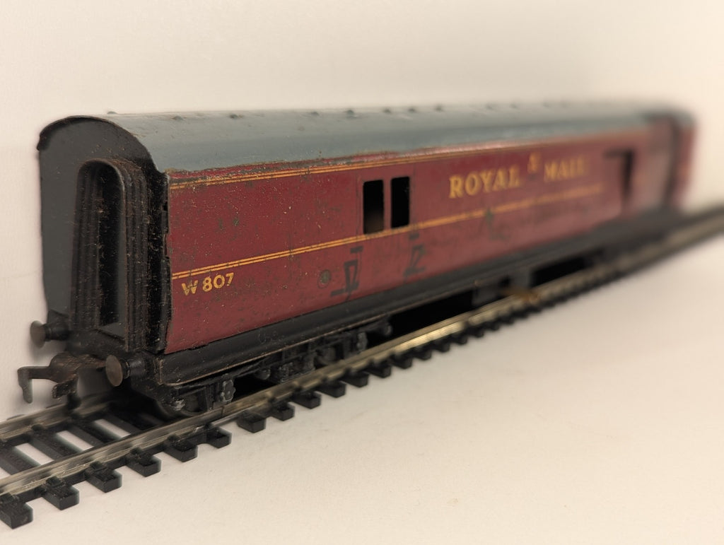Hornby Dublo OO Gauge TPO Royal Mail Van Passenger Coach W807 BR Maroon 32098