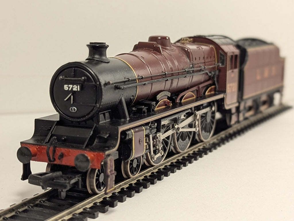 Bachmann OO Gauge LMS Jubilee Class 5721 'Impregnable' Steam Locomotive LMS Red