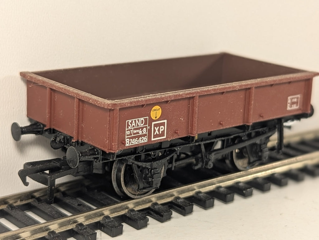 Bachmann 37-355C OO BR 13T Sand Tippler Bauxite
