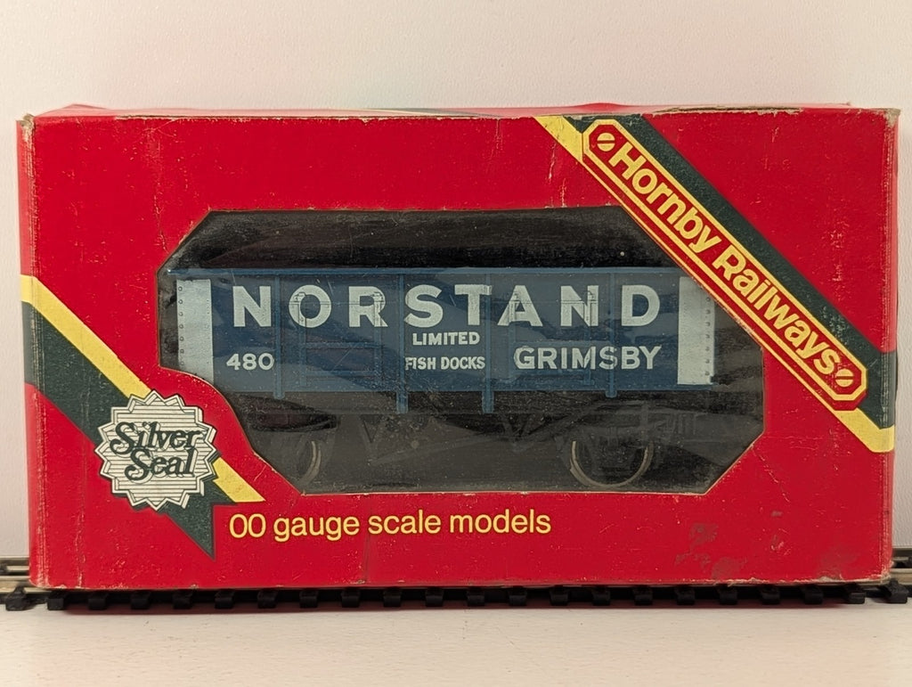 Hornby Railways R220 OO Gauge Blue Norstand Mineral Wagon Boxed