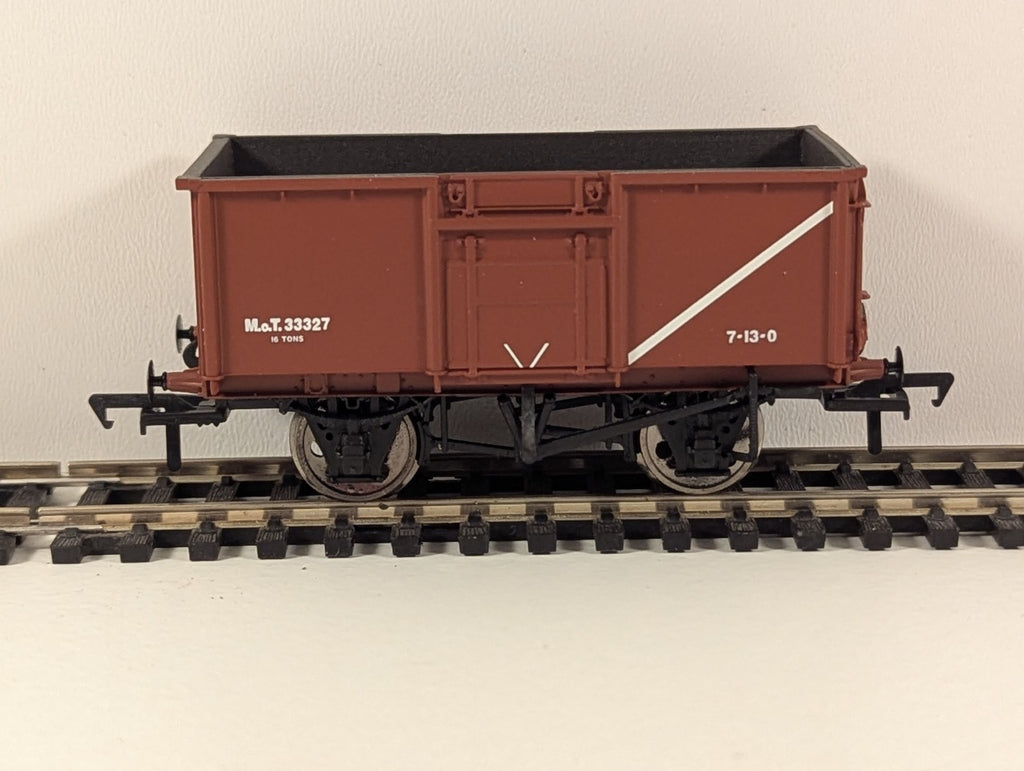Bachmann 37-376A – 16T Pressed Steel Mineral Wagon No. 33327 (MOT Bauxite)