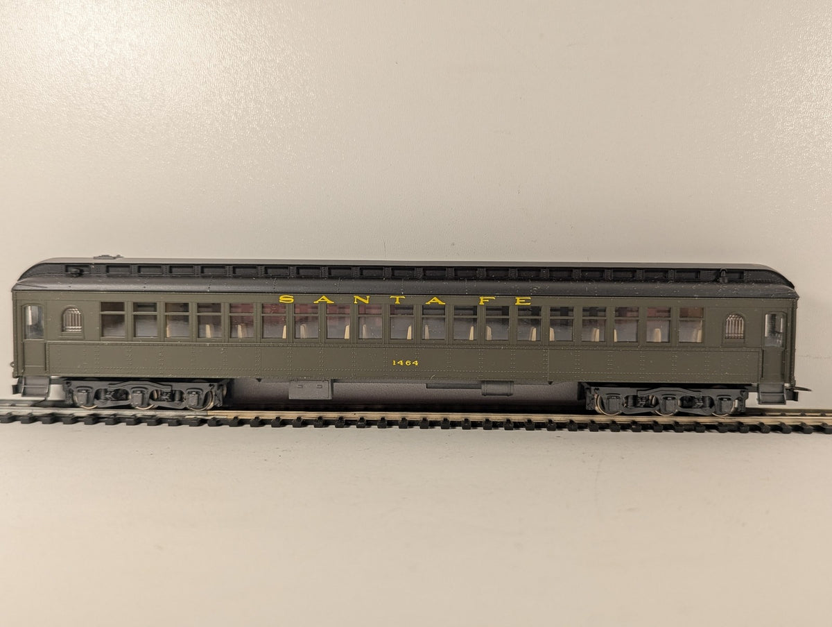 Rivarossi HO Gauge Santa Fe Coach Passenger Coach 1464 Santa Fe Pullman Green