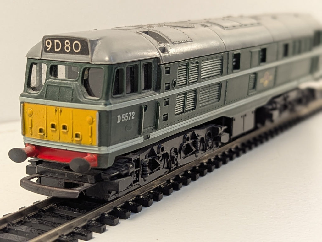 Hornby R357 OO Gauge BR Class 31 Diesel BR Green