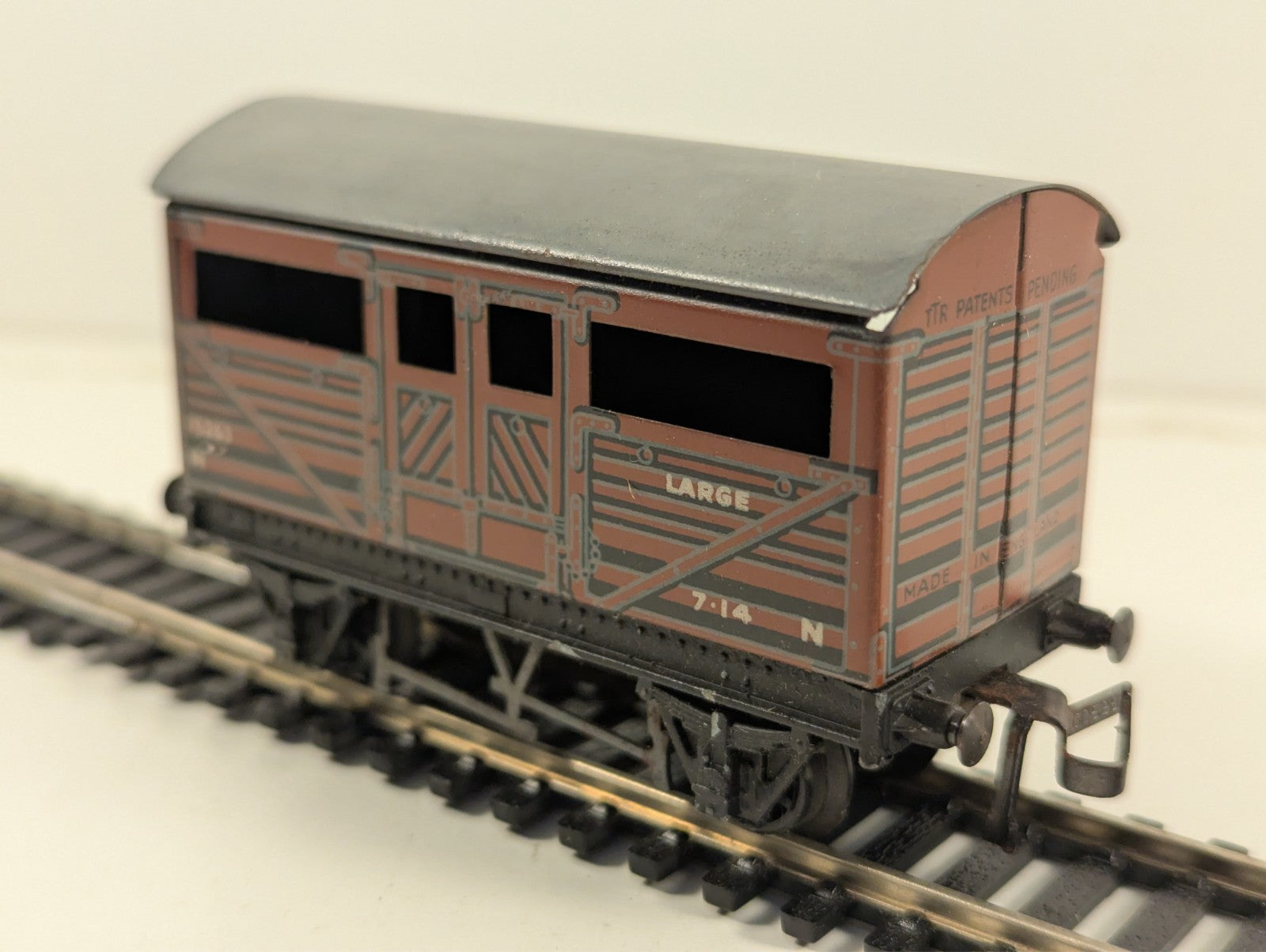 Trix Twin Railway 636 LNER Cattle Wagon OO Gauge - Boxed