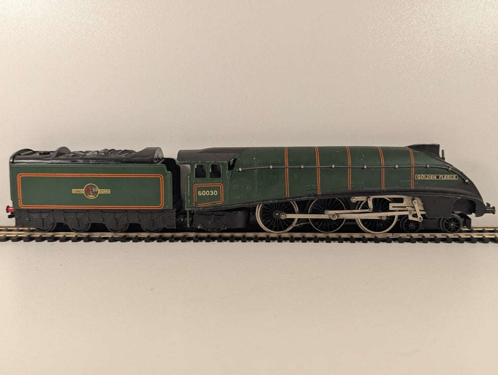 Hornby Dublo OO Gauge LNER Class A4 4-6-2 “Golden Fleece” No.60030