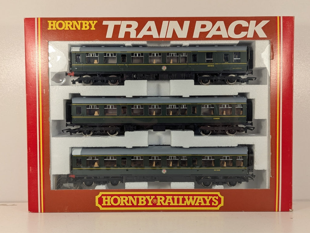 Hornby R.369 BR Class 110 3-Car Diesel Multiple Unit Train Pack OO Gauge - Boxed