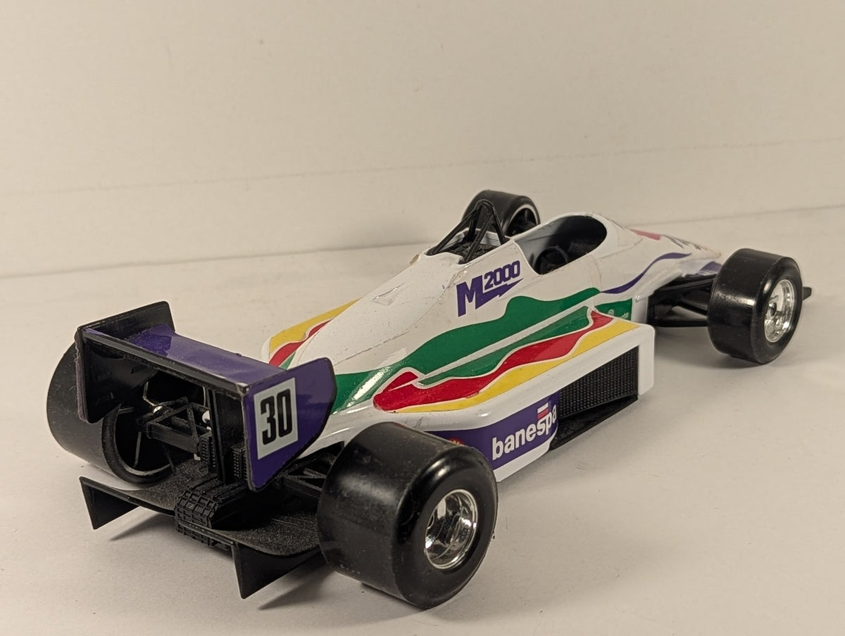 Bburago 1:43 Formula 1 Car Die-Cast Model Car 30