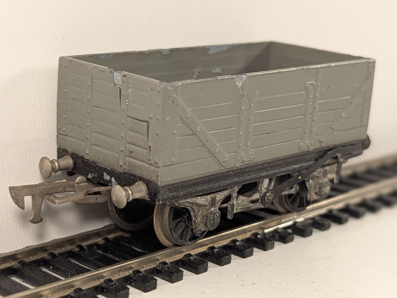 Graham Farish 7-Plank Open Wagon OO Gauge