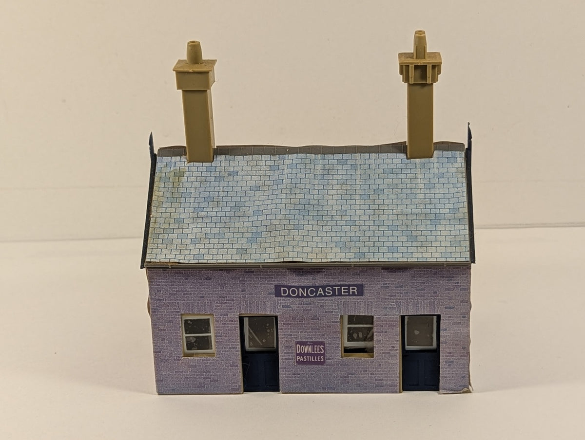Hornby Dublo OO Gauge Suburban Station Building Doncaster 5085