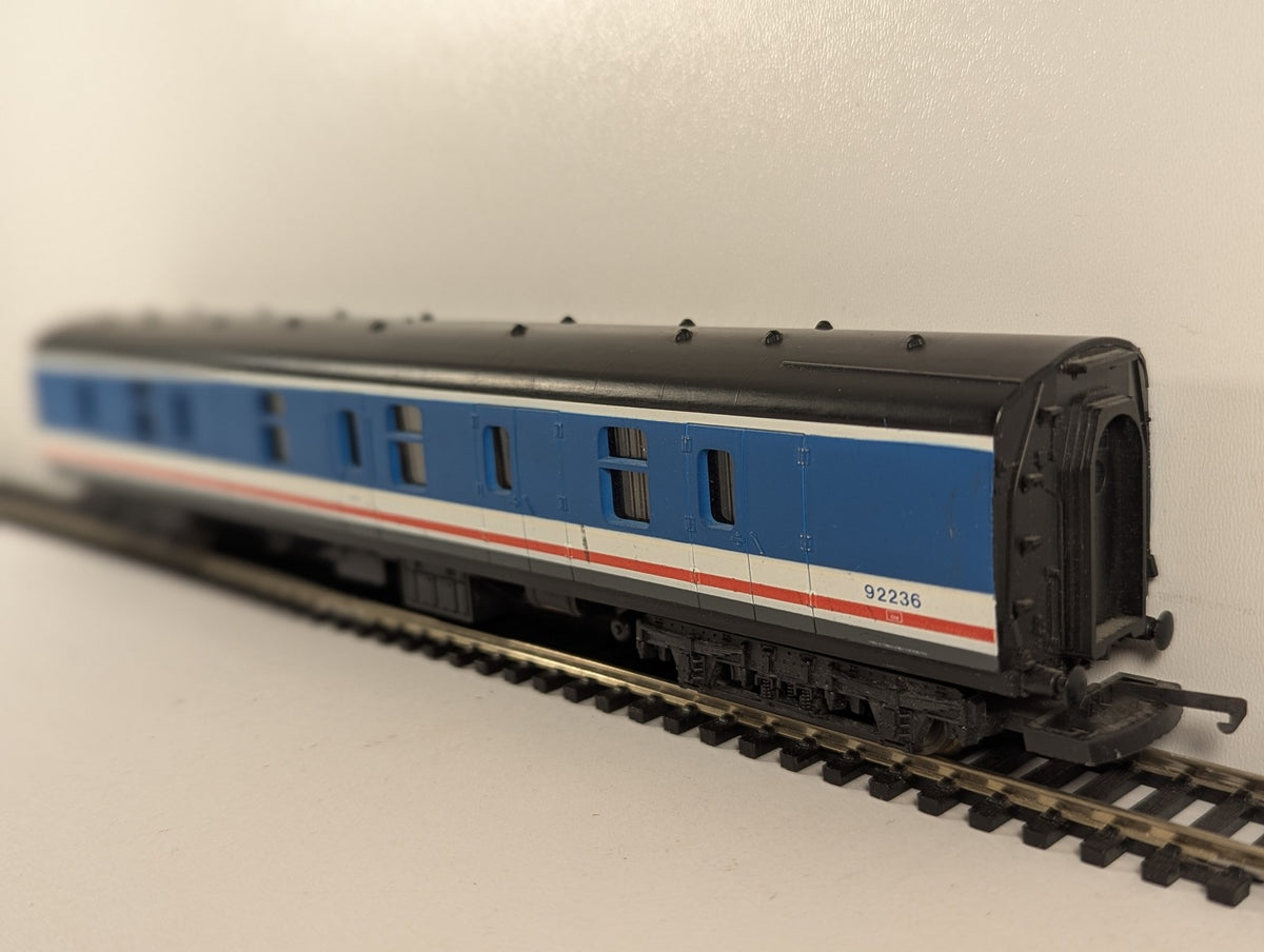 Lima OO Gauge BR Mk1 BG Full Brake Coach Passenger Coach 92236