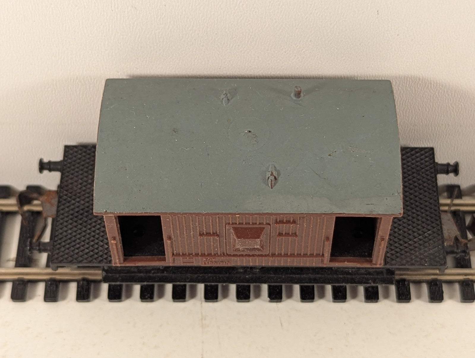 Playcraft Railways 20 Ton Brake Van OO Gauge