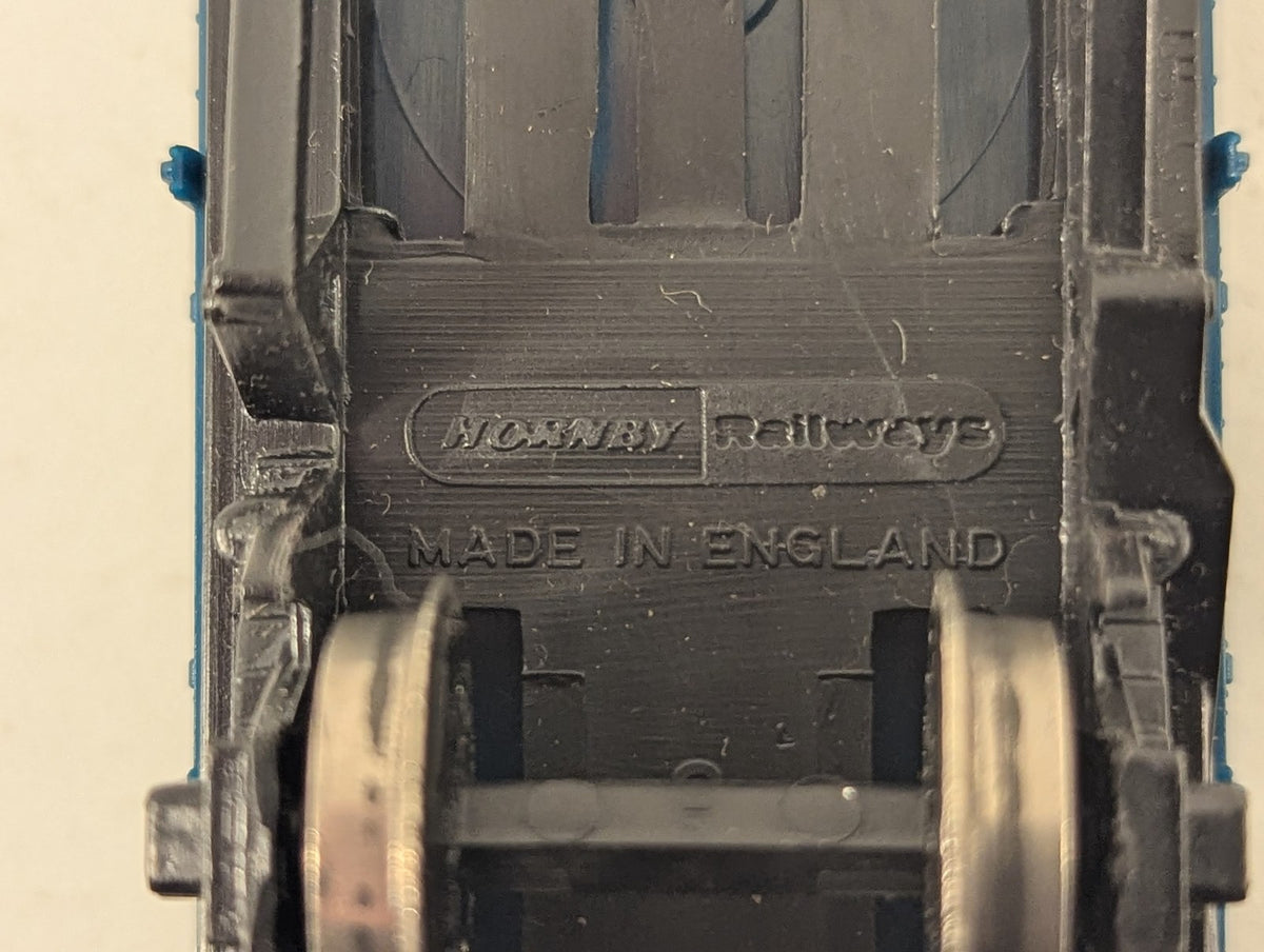 Hornby OO Gauge Norstand Limited Fish Docks Grimsby 7-Plank Open Wagon