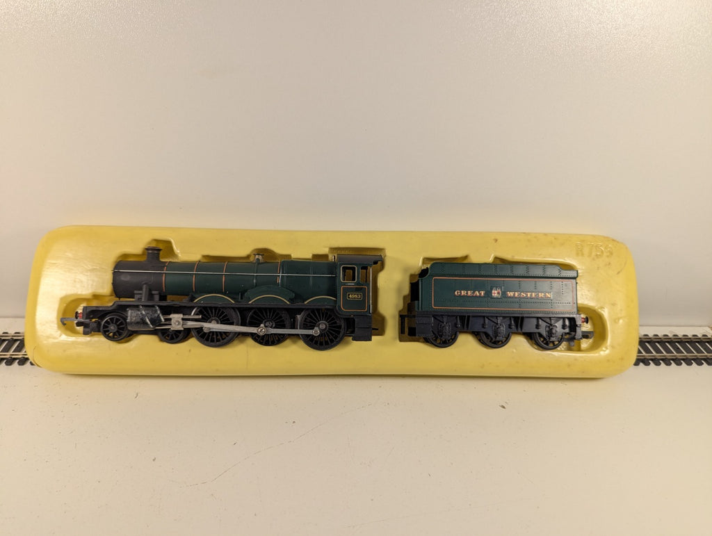 Tri-ang Hornby GWR Hall Class GWR Lined Green