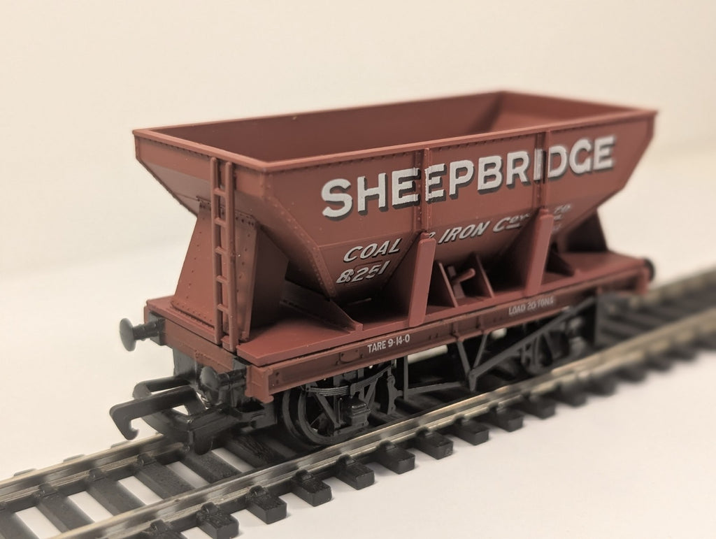 Mainline OO Gauge Sheepbridge Coal & Iron Co Ltd Hopper Wagon