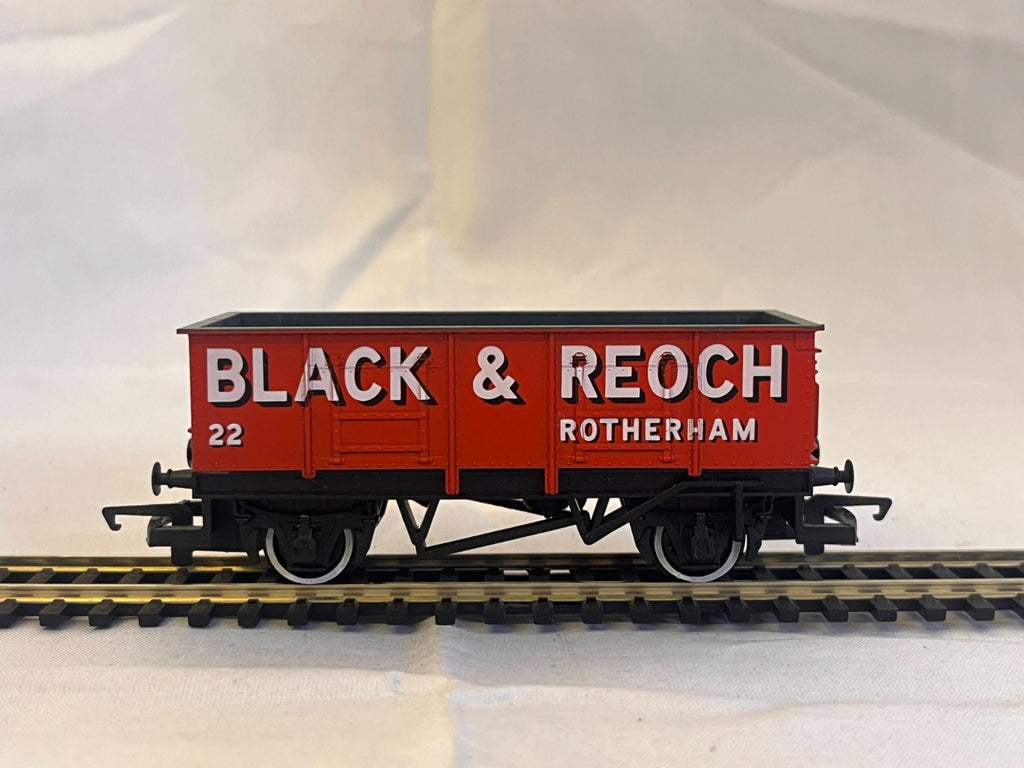 Hornby R021 OO Gauge Black & Reoch Mineral Wagon Boxed