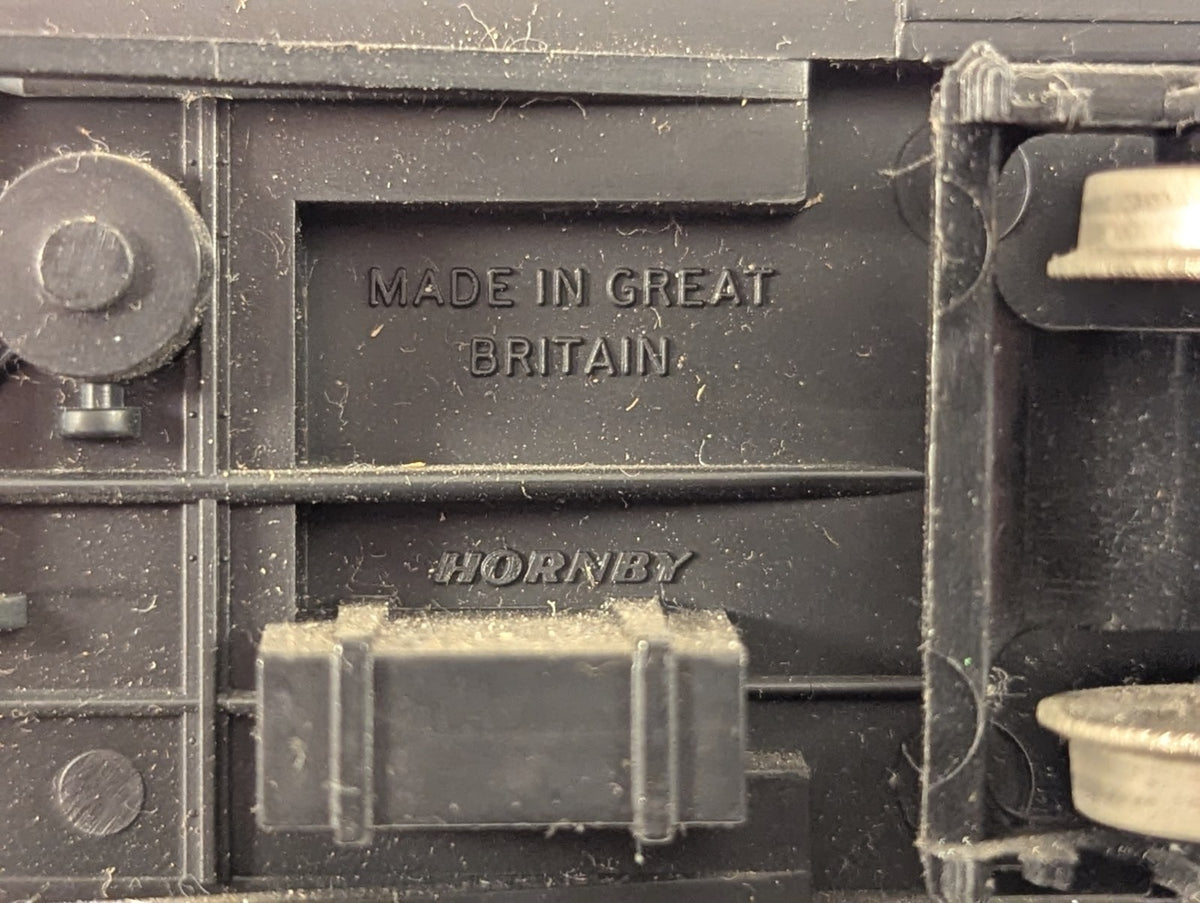 Hornby OO Gauge GWR Collett Restaurant Car