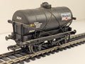 Bachmann OO Gauge 14 Ton Tank Wagon Goods Wagon 1624 Mobil Black 37