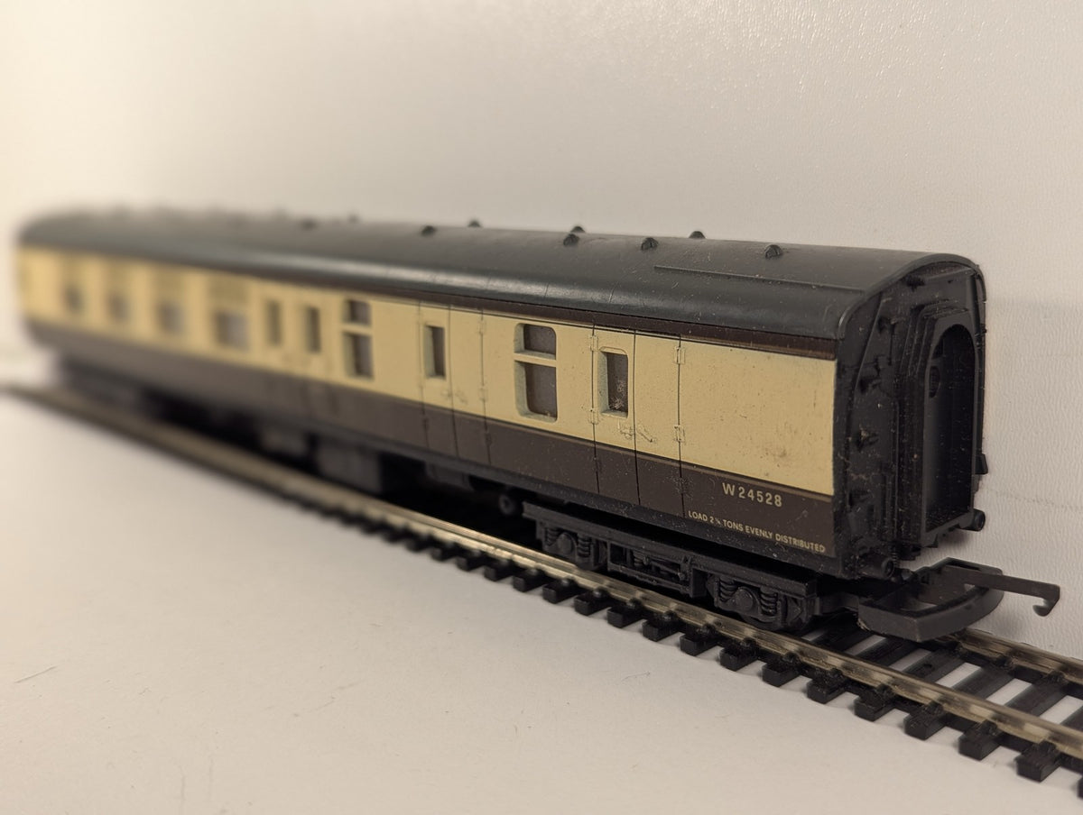 Lima OO Gauge BR Mk1 Brake Composite Coach Passenger Coach W24528