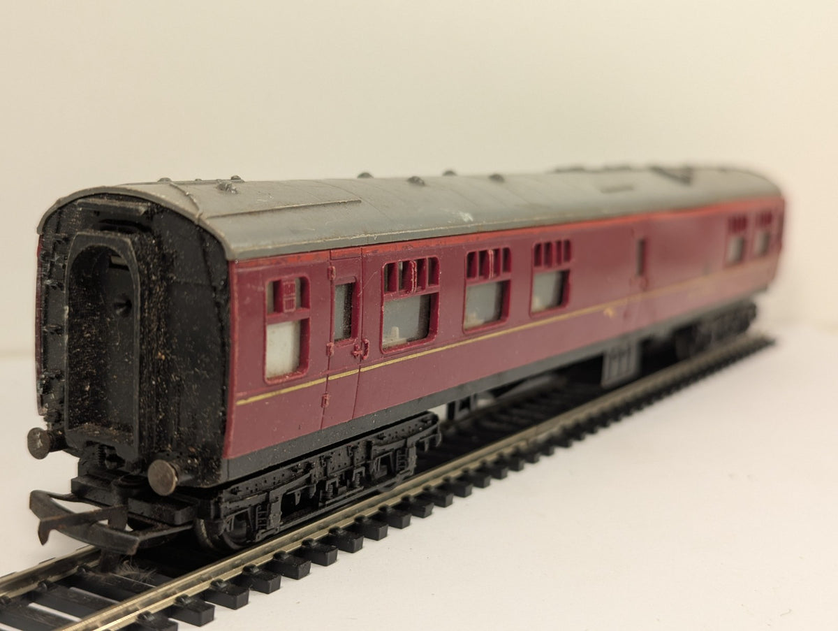 Tri-ang OO Gauge BR Mk1 Corridor Buffet Coach
