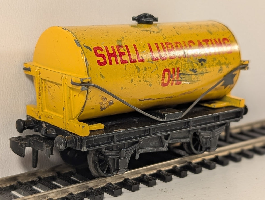 Hornby Dublo OO Gauge Shell Lubricating Oil 14T Tank Wagon (Damaged Paint)