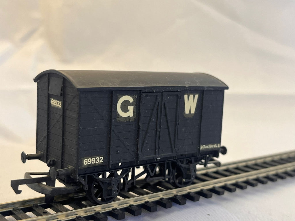 Cooper Craft Vent Van Dark Grey Great Western GW